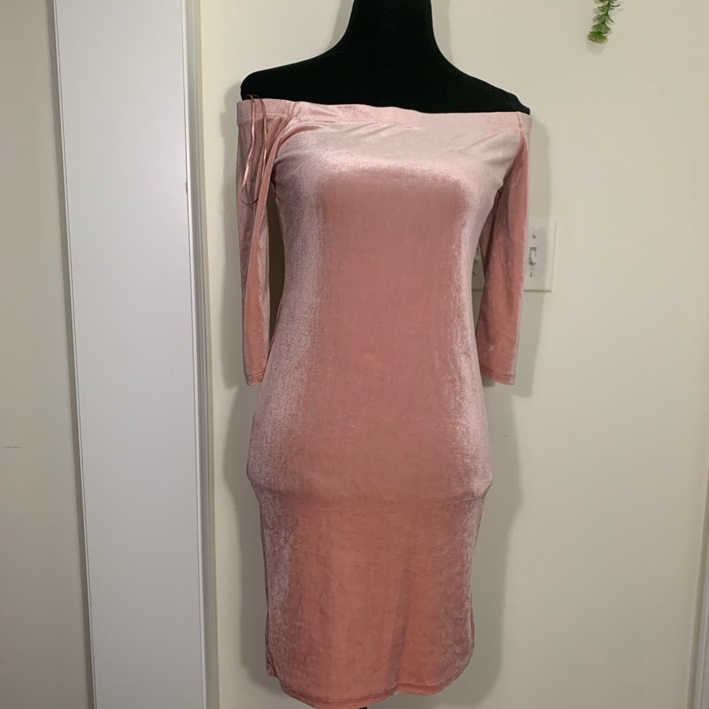Ambiance Off Shoulder Velvet Pink Mini Bodycon Dress